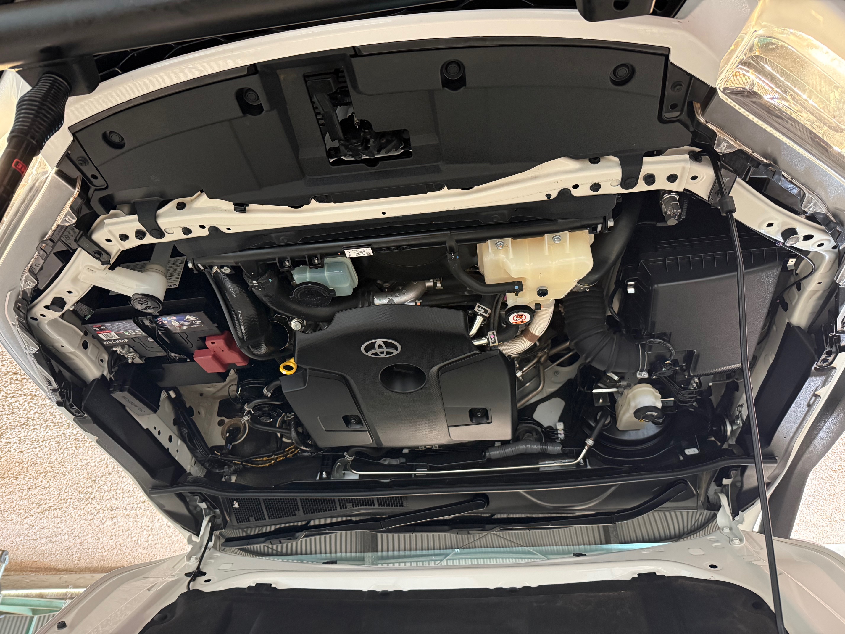 HILUX 10